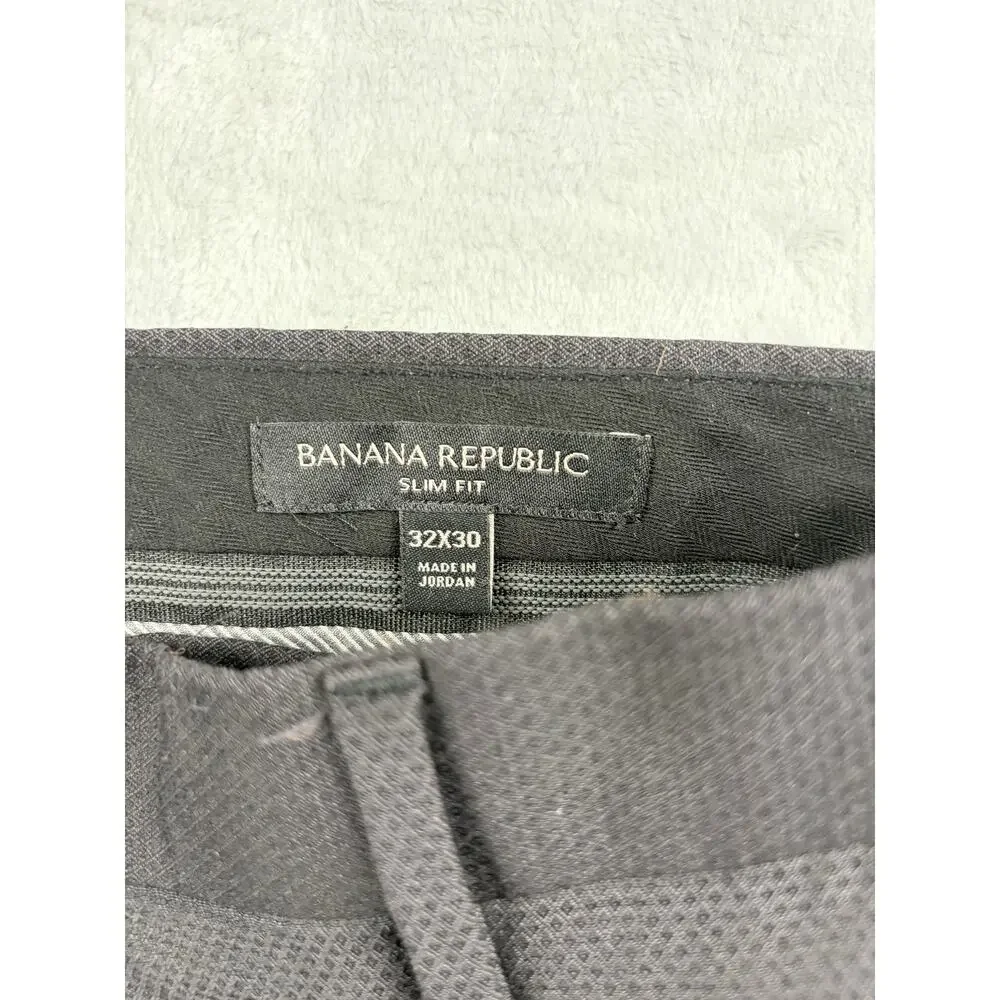 Banana Republic Men’s Slim Fit Black Textured Dress Pants - Size 32x30
